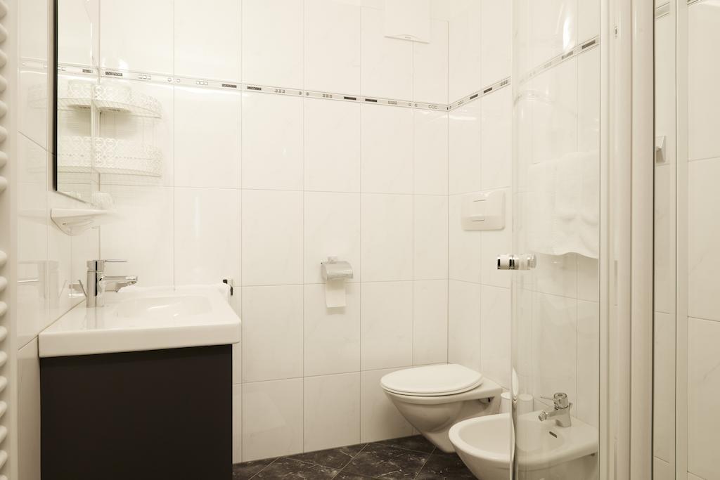 Ferienwohnungen Haus Christine Rifiano Habitación foto