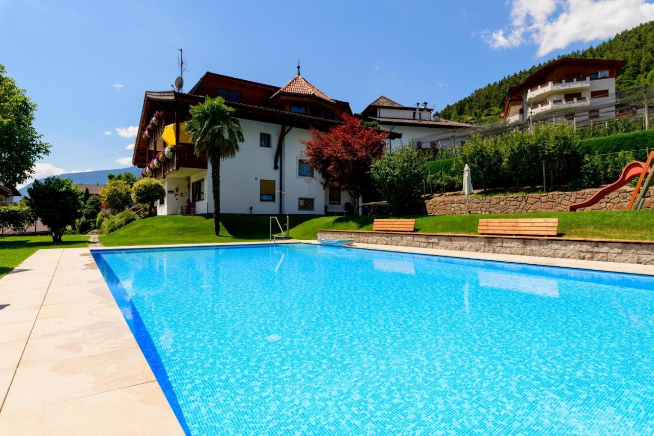 Ferienwohnungen Haus Christine Rifiano Exterior foto